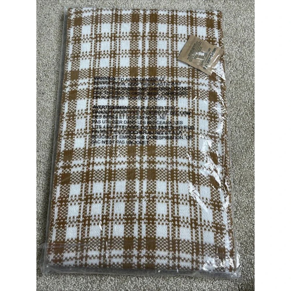 NWT $60 Timberland‎ Unisex Buffalo Plaid Scarf Beige Acrylic One Size